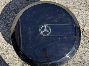 Mercedes g klasa poklopac rezervnog tocka