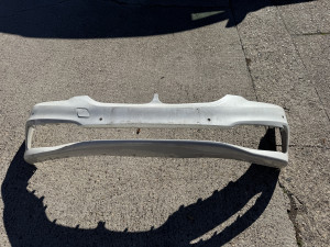 Bmw g30 g31 prednji branik