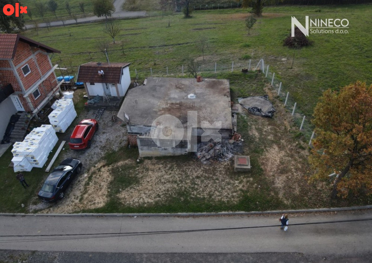 PLAC SA OBJEKTOM - LAKTAŠI - 459 m2 3