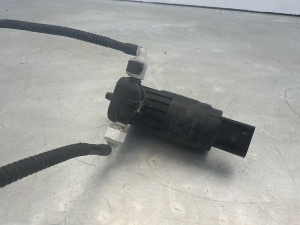 Pumpica brisaca Volkswagen Passat 7 (fotografija 2)