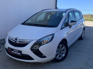 Opel Zafira 2013 *NAVIGACIJA, BLUETOOTH, NOVE GUME 2025 P*