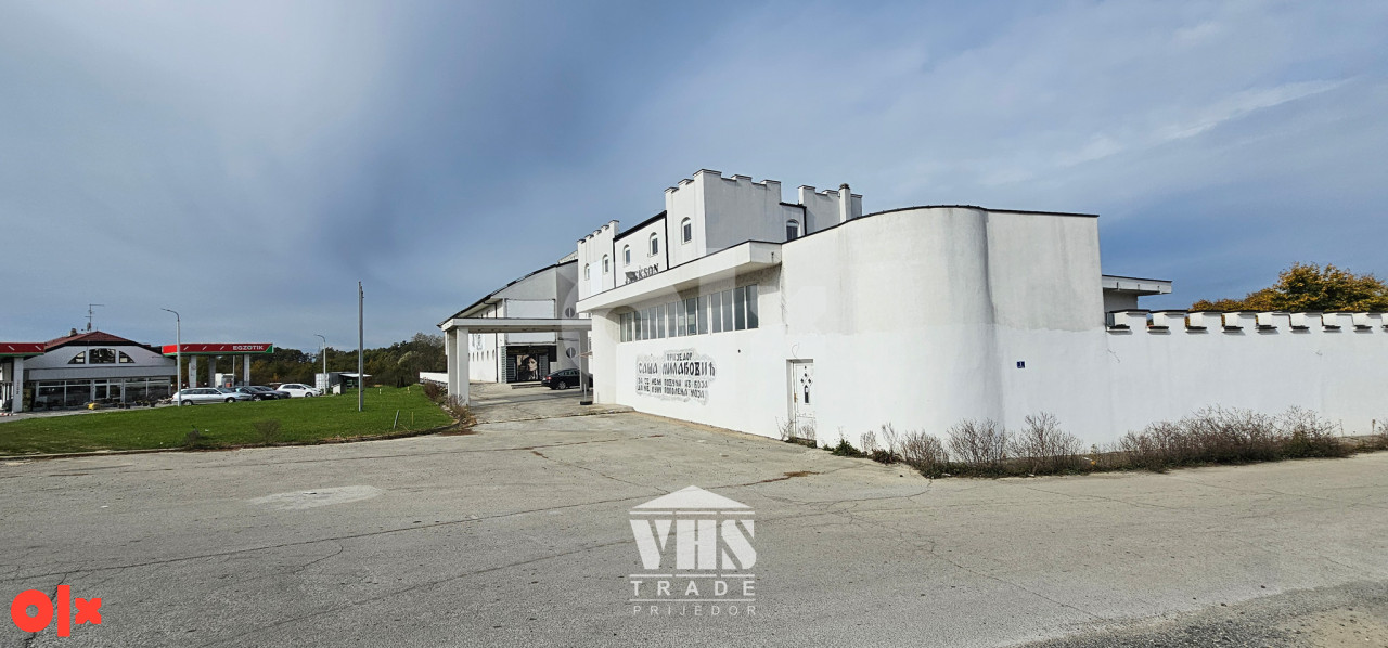 Poslovni prostor Prijedor 2800m2 2