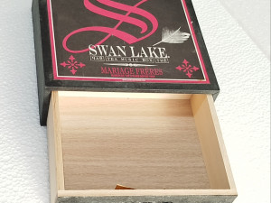 Labudovo jezero muzička kutija Swan lake