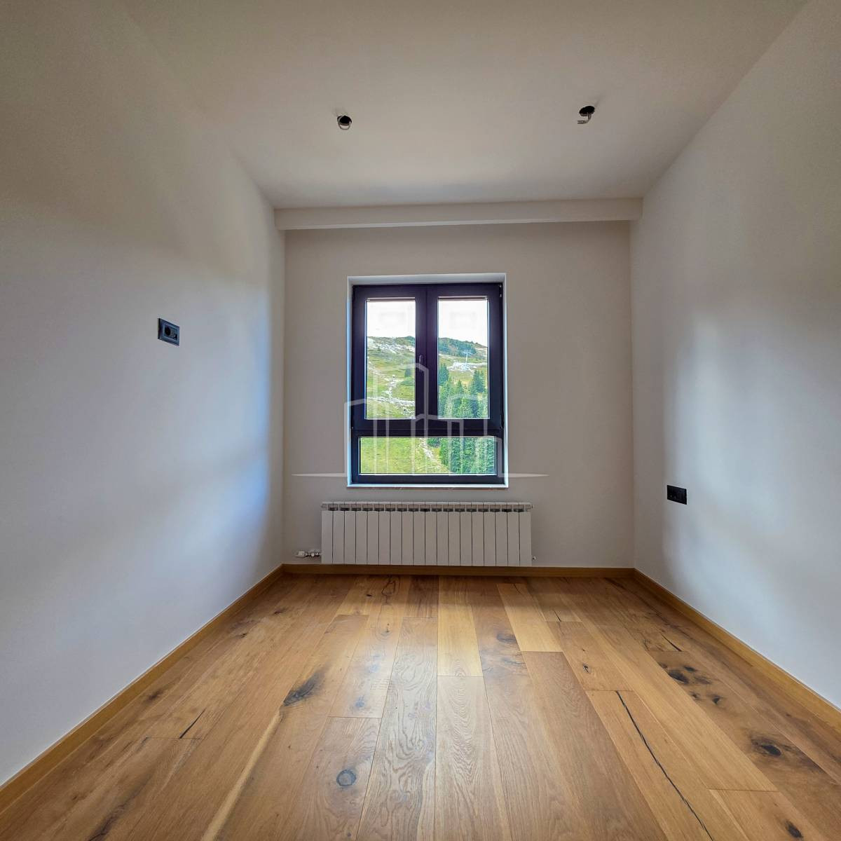 Prodaja apartman sa jednom spavaćom 33m2 Horizont Jahorina 36