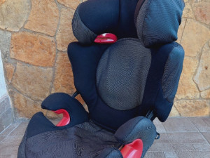 AUTOSJEDALICA ZA DJECU 15-36 KG MAXI COSI+spavajući položaj