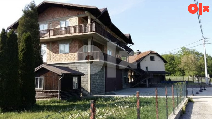 Predivno imanje sa velikom kucom, naselje Lug (Fojnica) 2