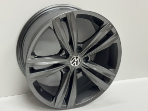 ALU FELGE VW SKODA 17 18 X7.5 ET45 57.1