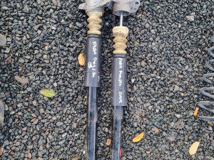 Amortizer prednji skoda fabija 1.4 diz 2009 god