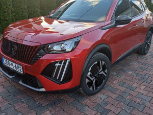 PEUGEOT 2008 ALLURE 1.2 PURETECH 130KS AUTOMATIK