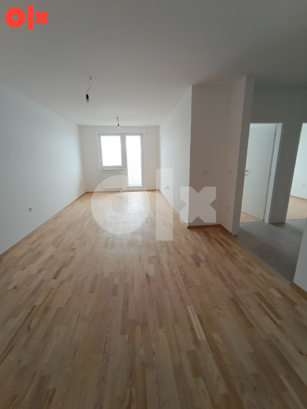 Stan Istočno Sarajevo 68m2 3