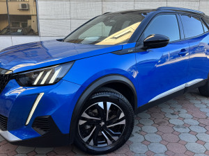 PEUGEOT 2008 1.5 "GT-LINE" LED Alkantara Kamera Automatik 23G