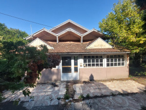 NAJAM - Poslovni prostor - Srbac (Iznajmljivanje)