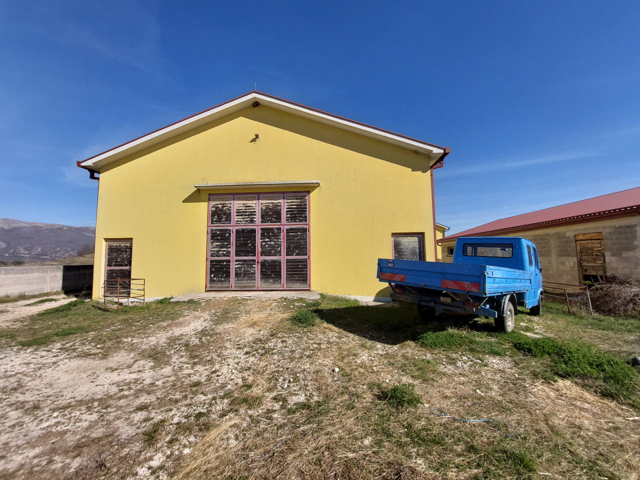 EOS / NAJAM / Farma za krupnu stoku i skladište / Posušje