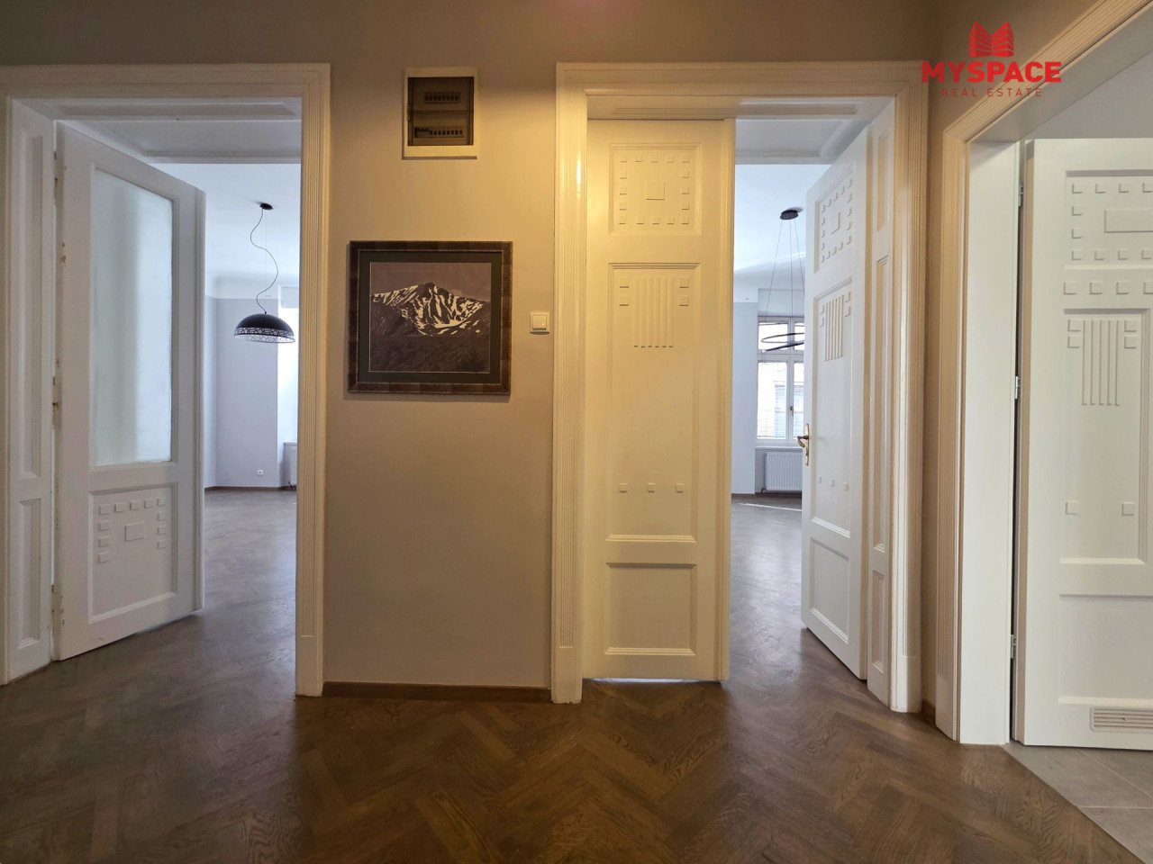 MY SPACE/ Stan/ Marijin Dvor/ RENOVIRAN/ 117(123) m2 2