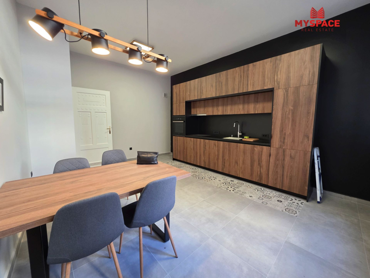 MY SPACE/ Stan/ Marijin Dvor/ RENOVIRAN/ 117(123) m2 7