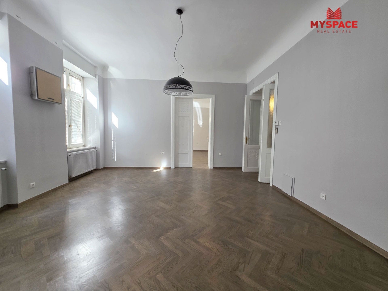 MY SPACE/ Stan/ Marijin Dvor/ RENOVIRAN/ 117(123) m2 20