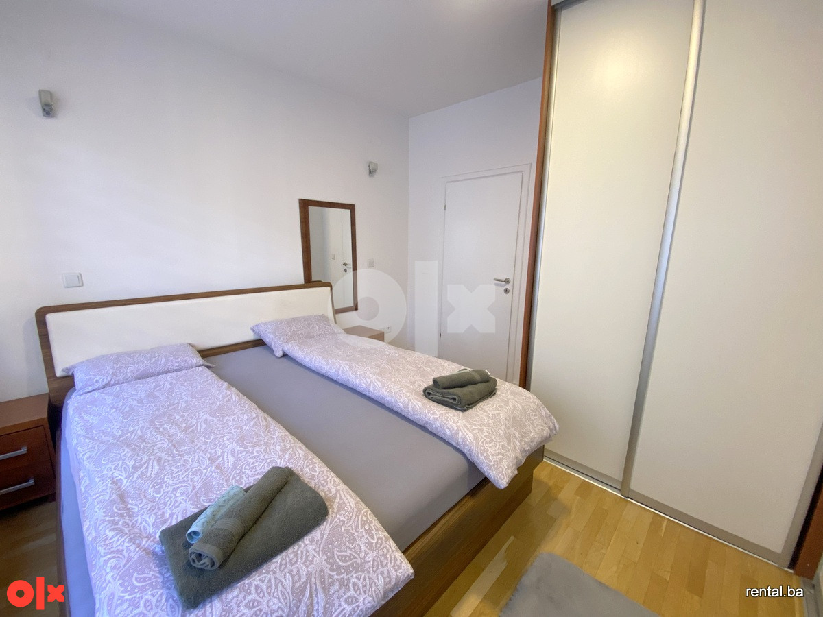 Trosoban stan najam Centar Sarajevo 13