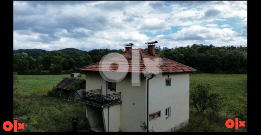 Kuća  sa 500 m2 zemljišta - Prodaje se 4