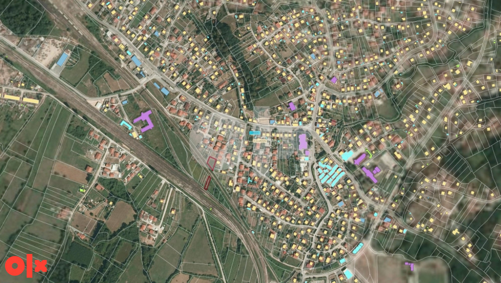 Zemljište Lukavac, 515m2 + 201m2