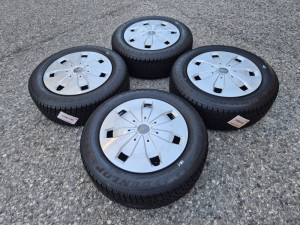 Celicne felge 16 5x112 Audi A3 8P 8V Q2 sa ratkapama i zimskim gu