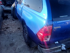 TOYOTA HILUX 2.4 110 KW 2019GOD DIJELOVI