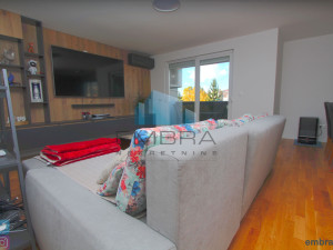 EMBRA prodaje: Četverosoban stan, Vraca, Tranzit, Novo Sarajevo.