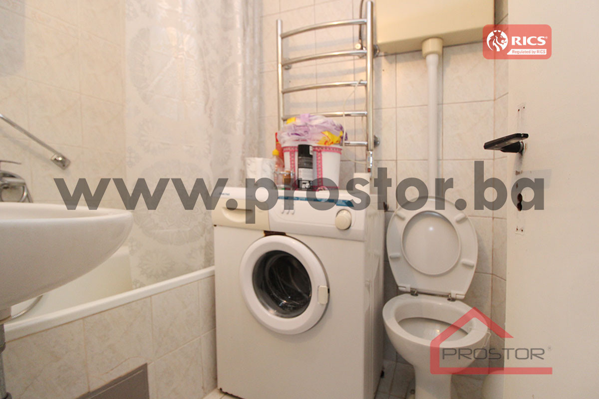 PROSTOR izdaje: Jednosoban stan, 45m2, Skenderija 6