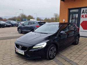 Volvo V40 2.0 D Automatik Momentum Sport Full LED FACELIFT