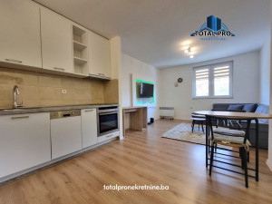 TOTAL PRO / Dvosoban stan 33m2 / Jezero / Centar