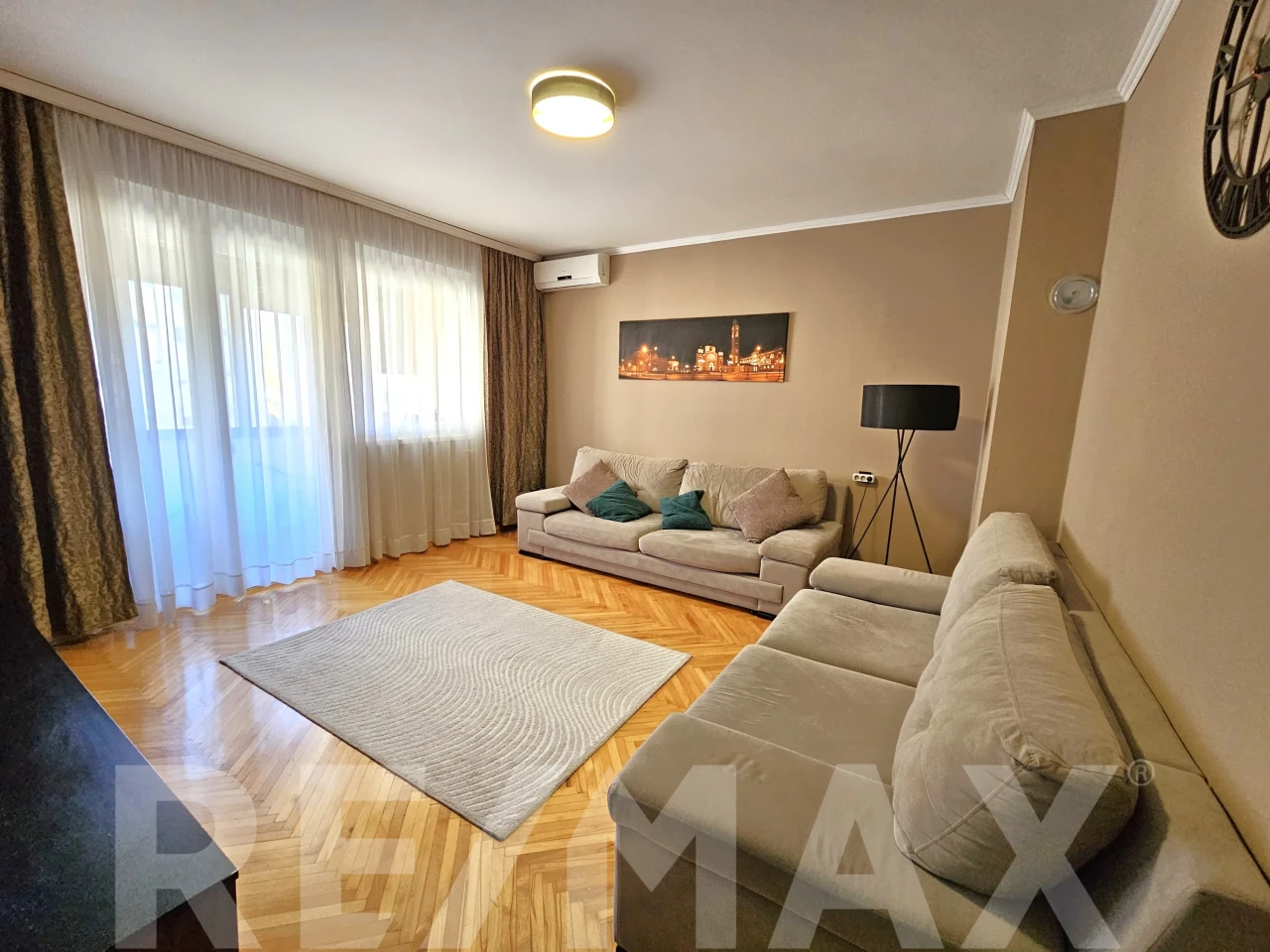 Kompletno renoviran i namješten stan centru Banja Luke  - 60m2 5