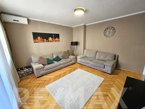 Kompletno renoviran i namješten stan centru Banja Luke  - 60m2 photo 3