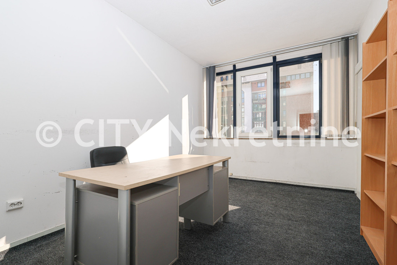 Poslovni prostor - Centar - Marijin dvor - 12 m2