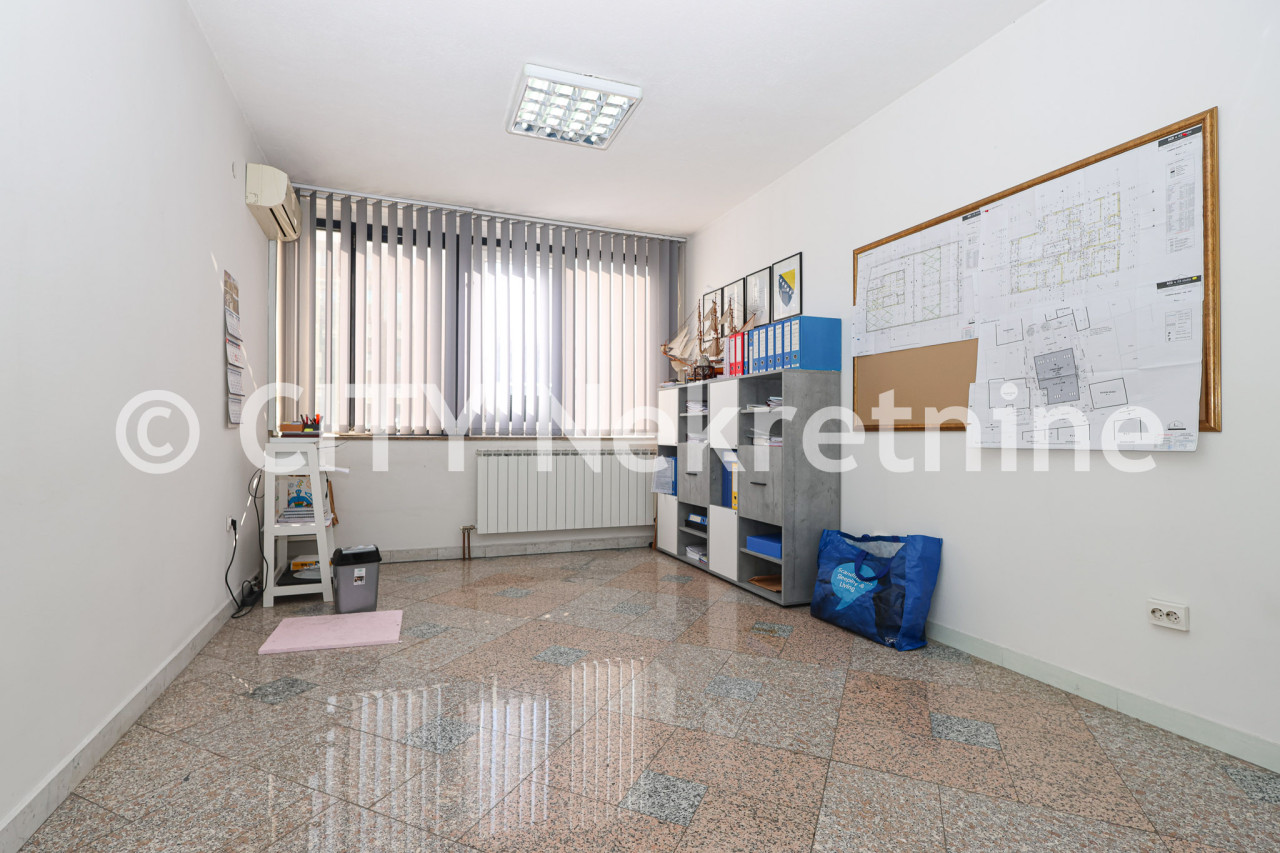Poslovni prostor - Centar - Marijin dvor - 18 m2