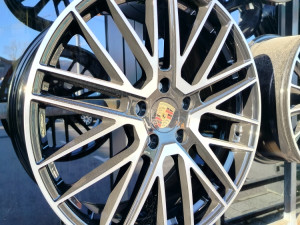 ALU FELUGE FELGE 21" PORSCHE TOUAREG 5X130