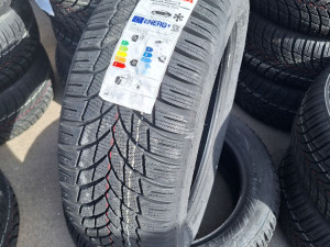 205 55 16 GUME ZIMSKE LASSA BRIDGESTONE GRUPACIJA BESPLATNA DOSTA