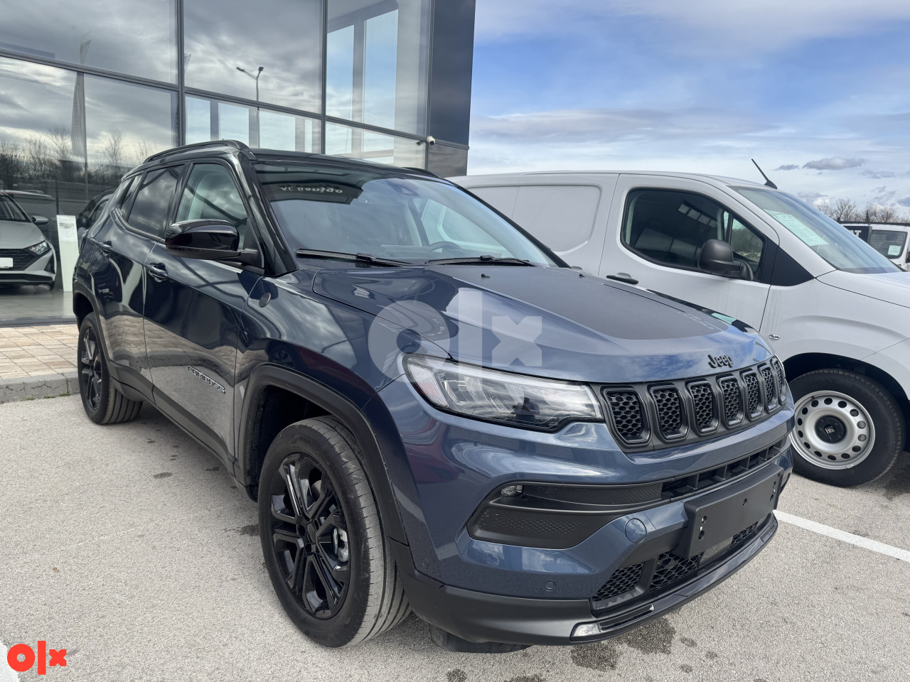Jeep Compass  e-Hybrid automatik