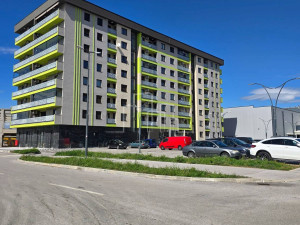 Trosoban Stan 58m2 Spasovdanska Najam