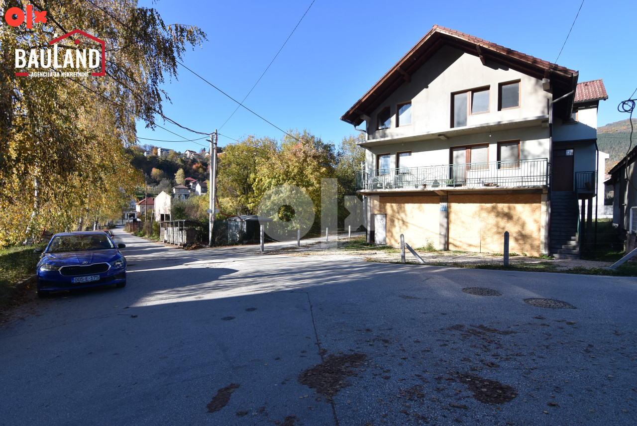 Višenamjenski poslovni prostor, 100m2 / Centar 2