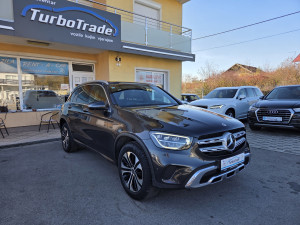 Mercedes-Benz GLC 300E PLUGIN 4MATIC