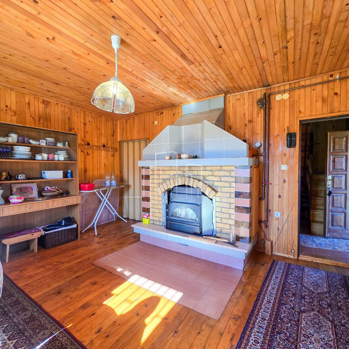 Vikendica 95m2 sa 7550m2 Zemljišta Hrenovica 9