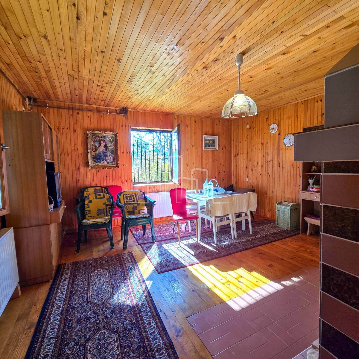 Vikendica 95m2 sa 7550m2 Zemljišta Hrenovica 10