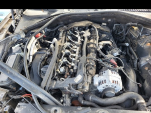 Dizne pumpa goriva bmw f10 f11 3,0