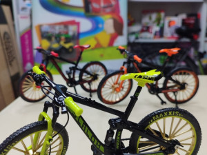 Biciklo maketa bicikli igračke  bicikl poklon