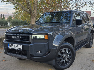 Toyota Land Cruiser Executive 2024 God 7 Sjedista Full Oprema