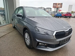Škoda Fabia Essence 1.0 TSI MT5 95KS 2025