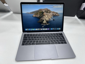 MacBook Air 13,3 A1932 i5-8210Y/16GB/256GB