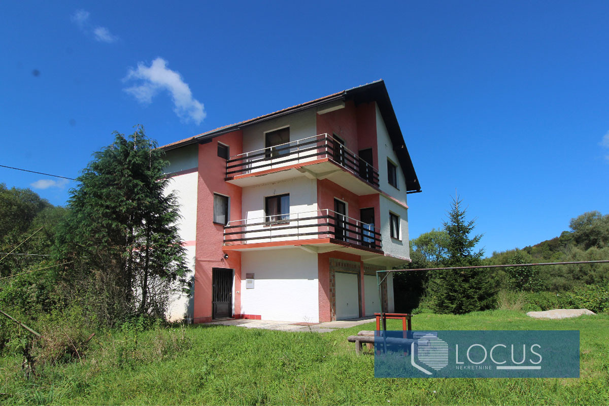 LOCUS prodaje: Restoran sa motelom, Ilovice, Trnovo 16