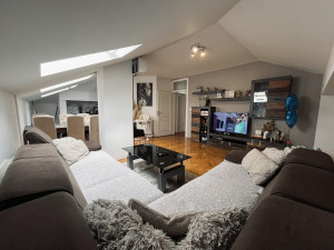 Na prodaju četvorosoban stan 74m2 u podnožju Starčevice