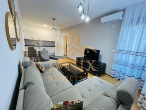 Najam stan i garažno mjesto Rosulje Banja Luka 41m2