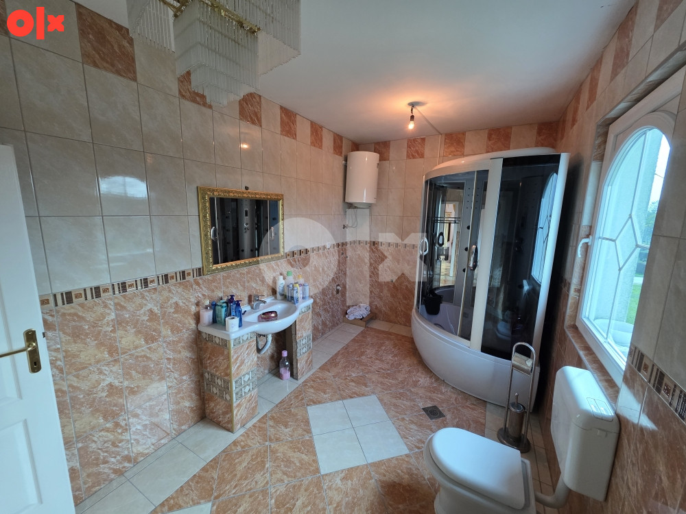 Luksuzna vila Gradiška 19